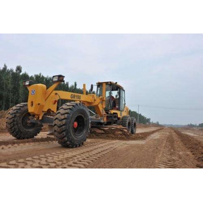 体育数字化平台/AI运动传感器租赁平地机在蒙华铁路施工